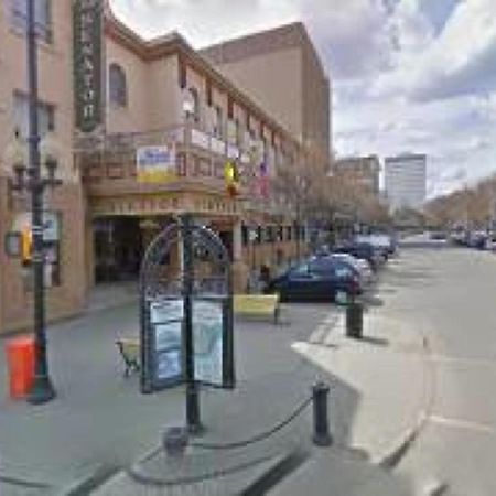 Hotel Senator Saskatoon Zewnętrze zdjęcie