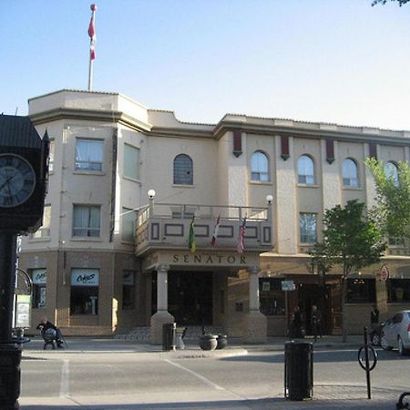 Hotel Senator Saskatoon Zewnętrze zdjęcie