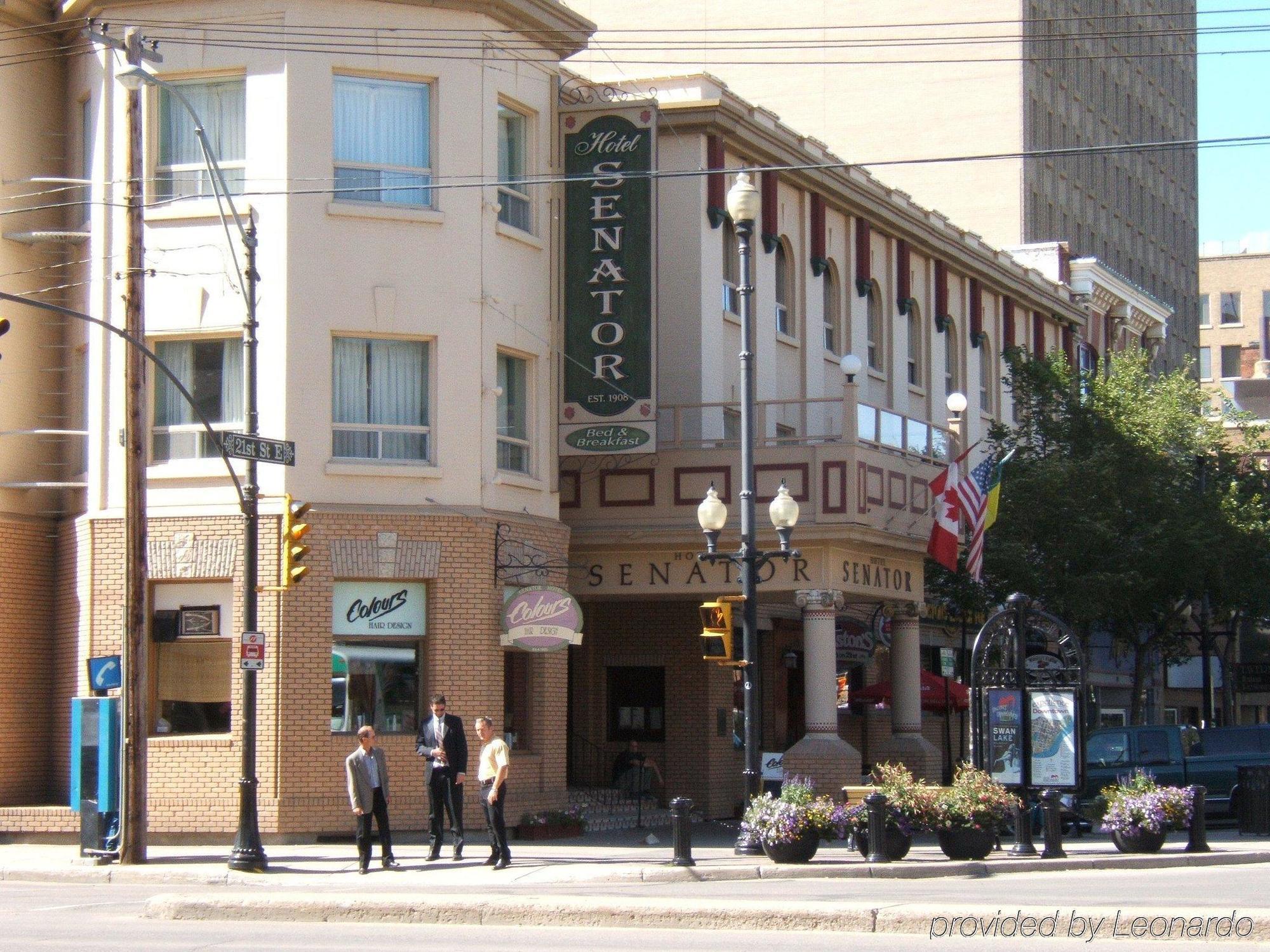 Hotel Senator Saskatoon Zewnętrze zdjęcie
