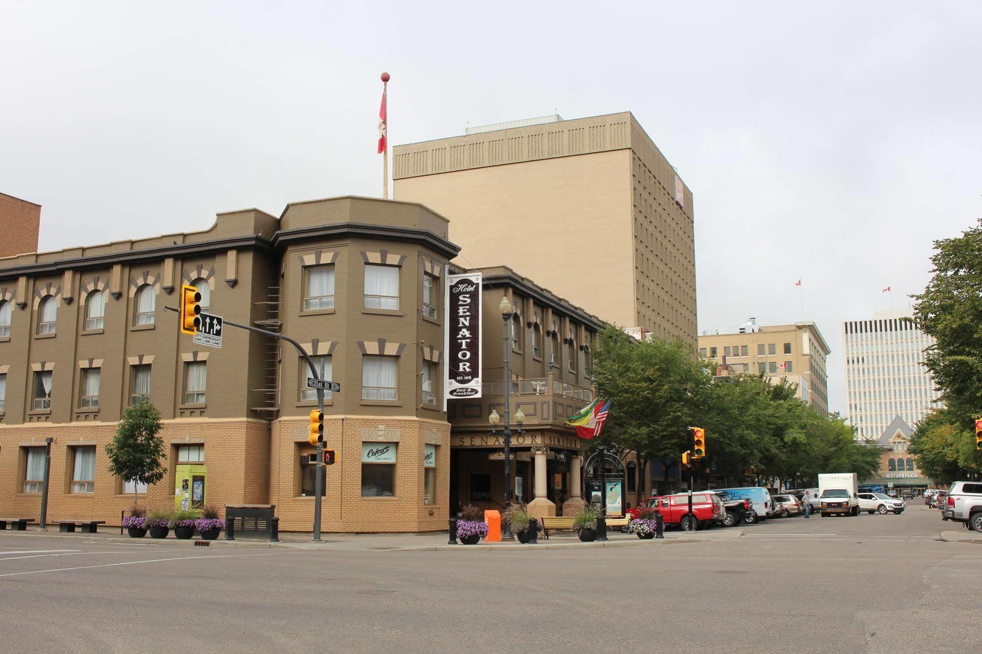 Hotel Senator Saskatoon Zewnętrze zdjęcie