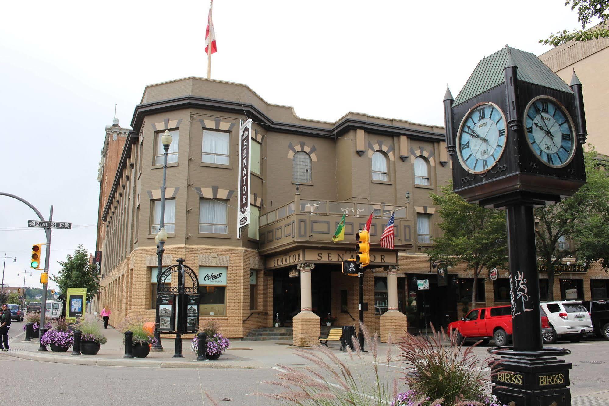 Hotel Senator Saskatoon Zewnętrze zdjęcie