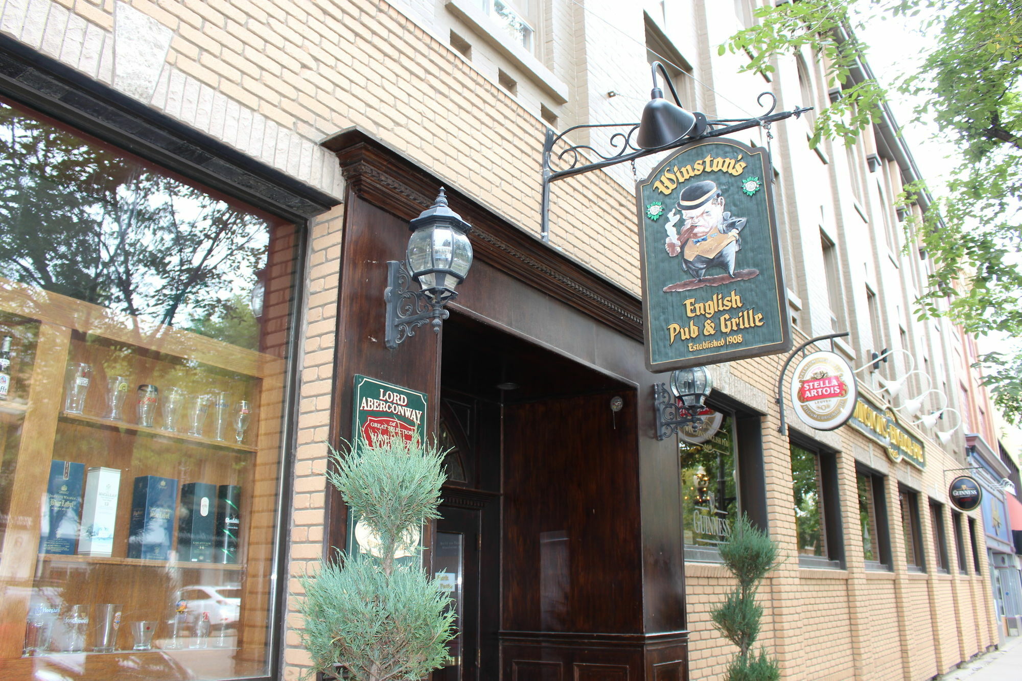 Hotel Senator Saskatoon Zewnętrze zdjęcie